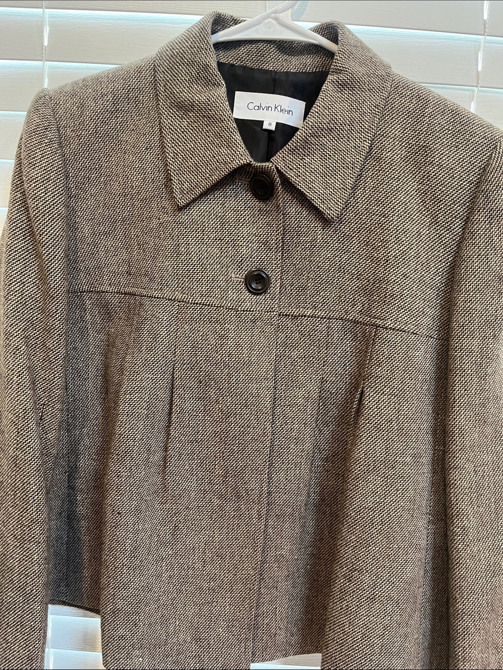 Calvin Klein Brown-Gray Herringbone Cropped Blazer - Picture 2 of 4